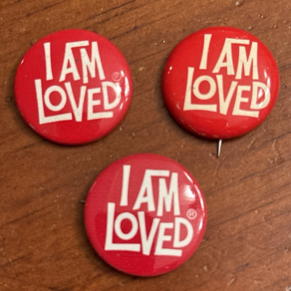 3 - I Am Loved Helzberg Diamonds Small VTG‎ Pinback Button Pin Round Circle